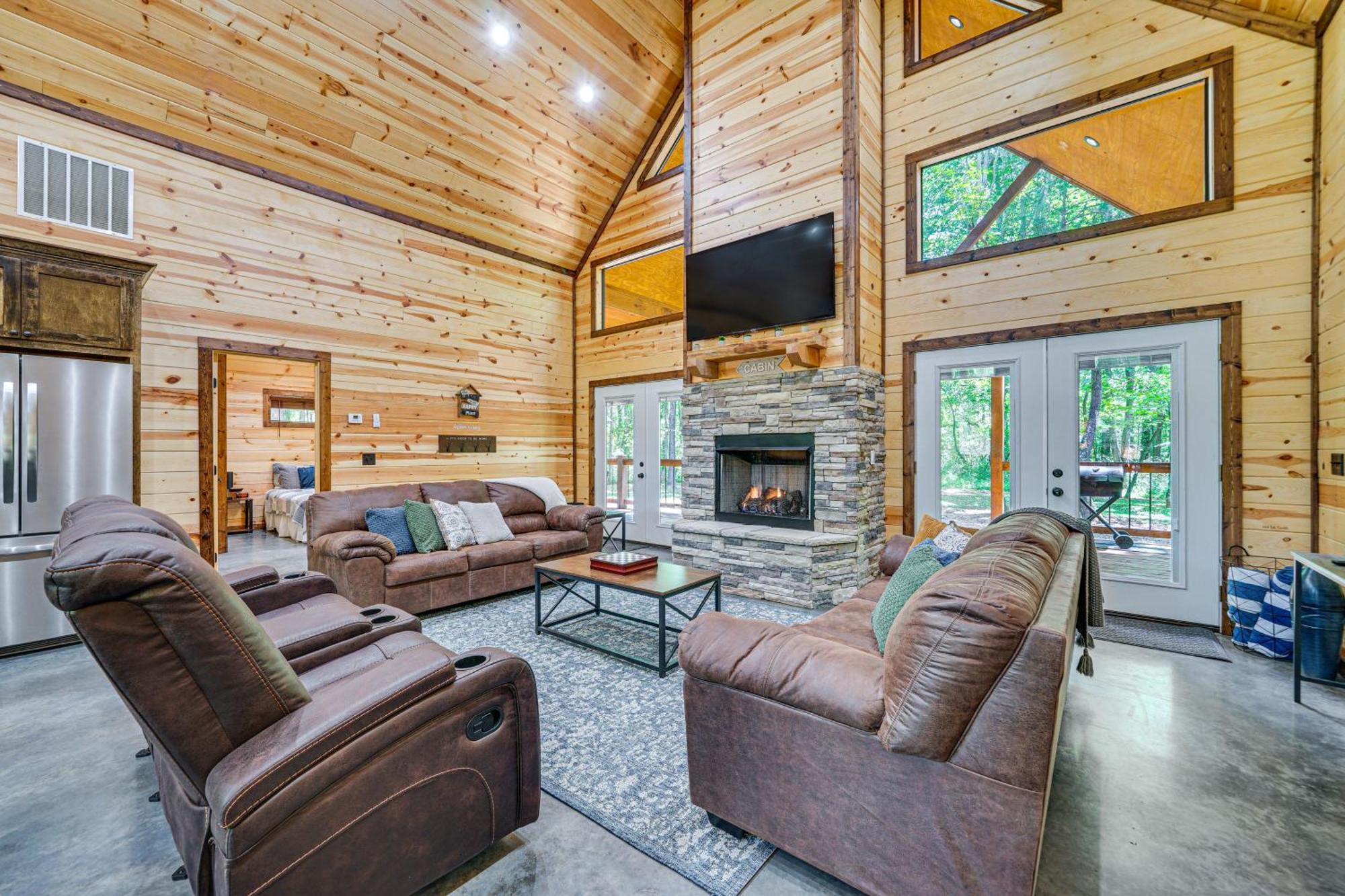 Pet-Friendly Broken Bow Cabin With Private Hot Tub! Exterior photo