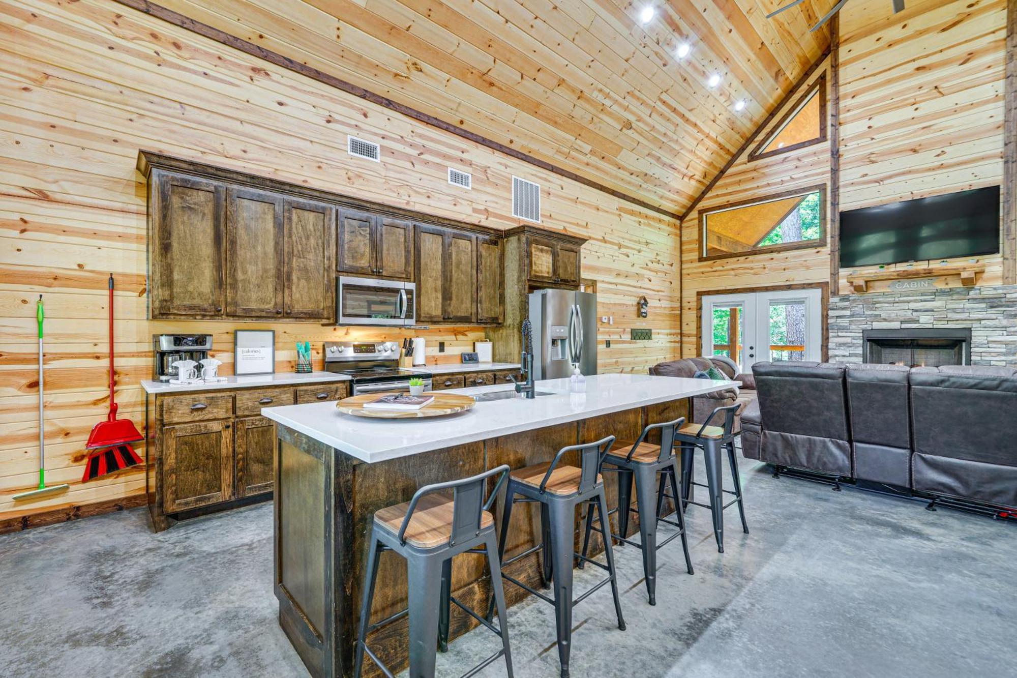 Pet-Friendly Broken Bow Cabin With Private Hot Tub! Exterior photo