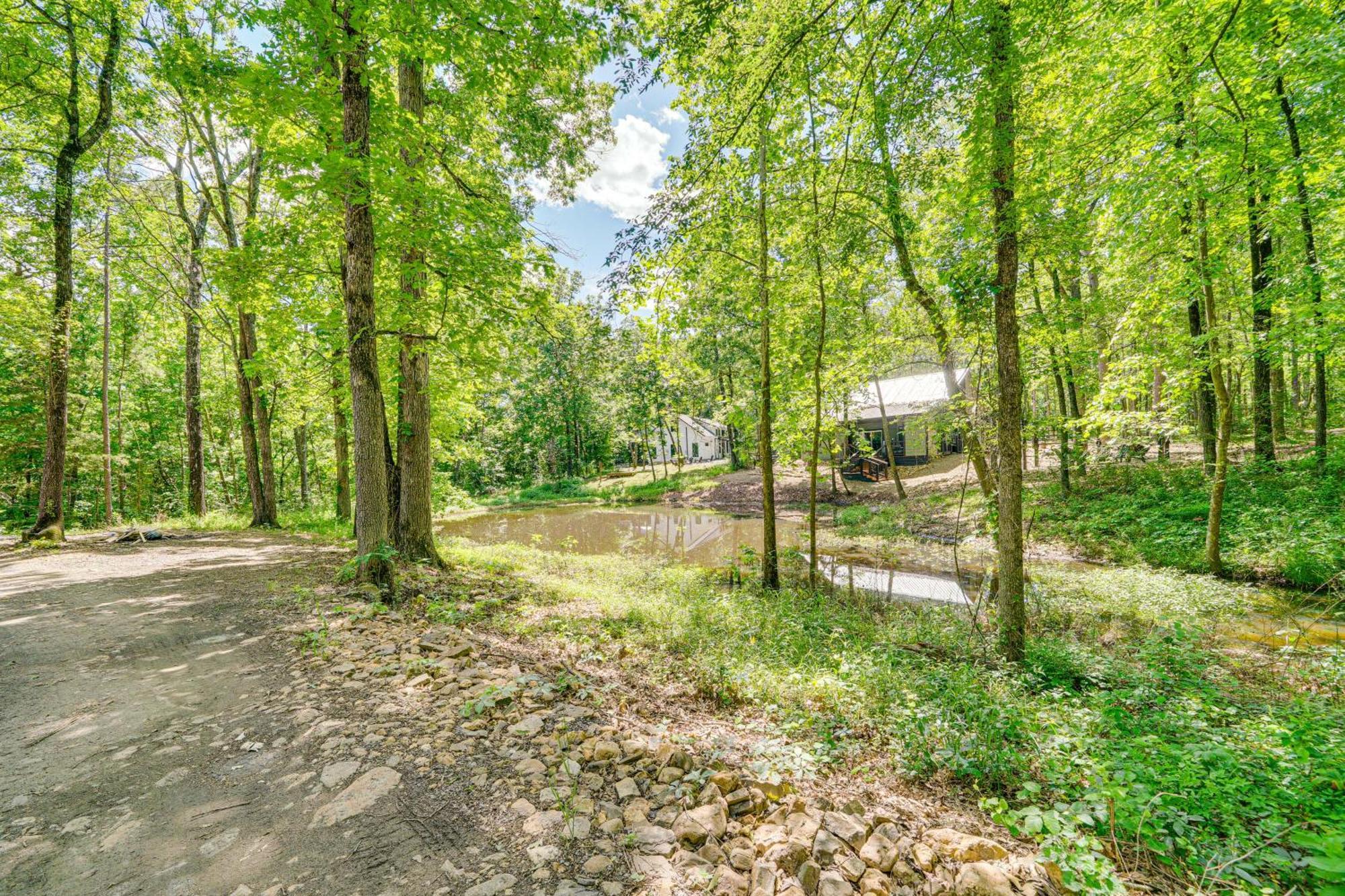 Pet-Friendly Broken Bow Cabin With Private Hot Tub! Exterior photo
