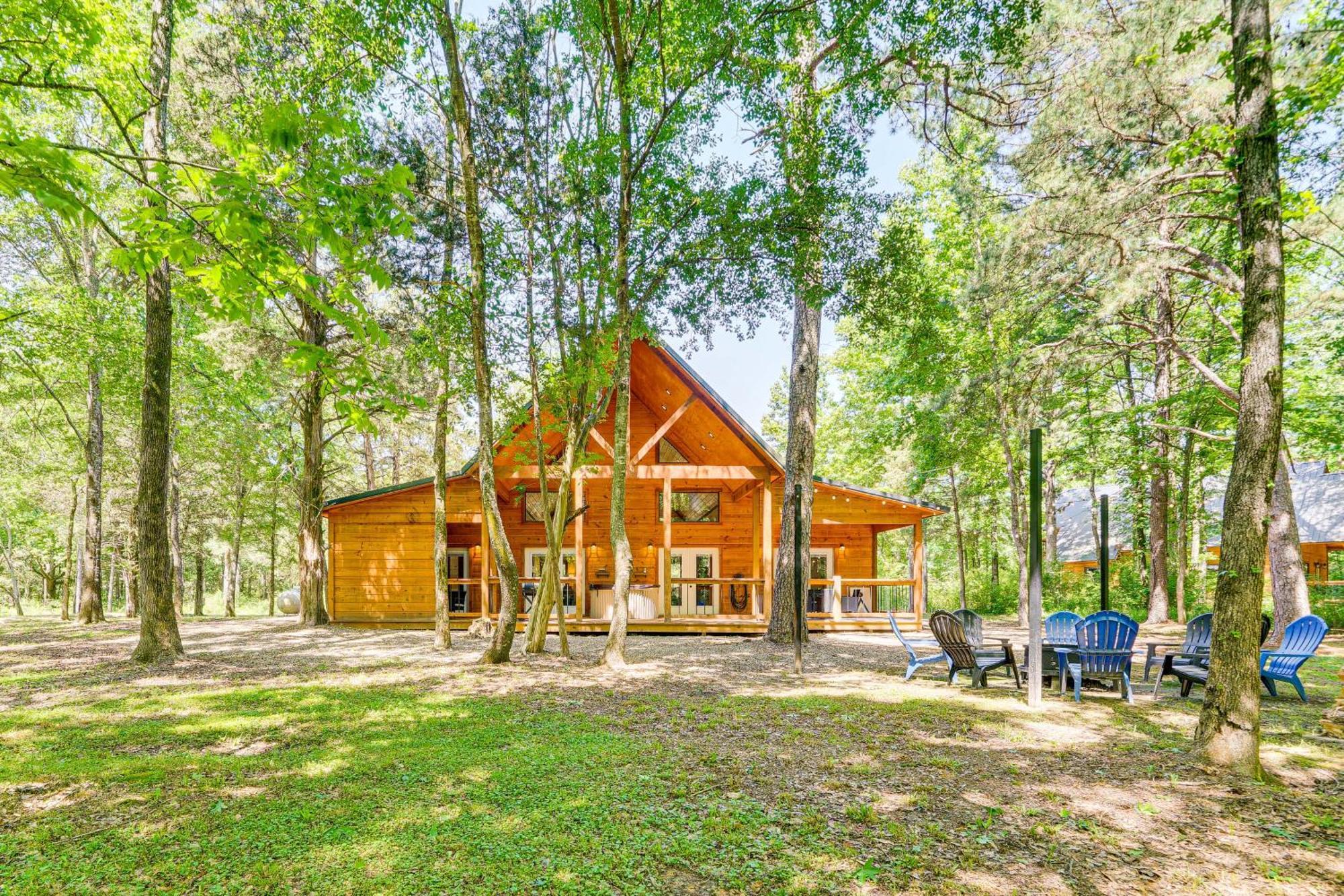 Pet-Friendly Broken Bow Cabin With Private Hot Tub! Exterior photo